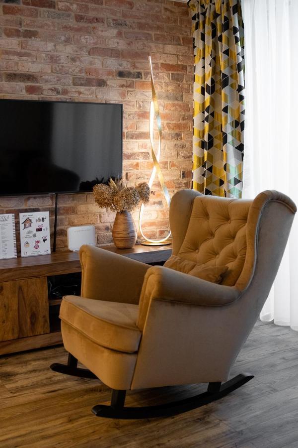 Brick House - Apartament Zoska Wroclaw Ngoại thất bức ảnh