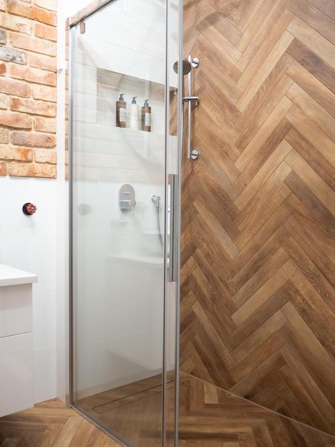 Brick House - Apartament Zoska Wroclaw Ngoại thất bức ảnh